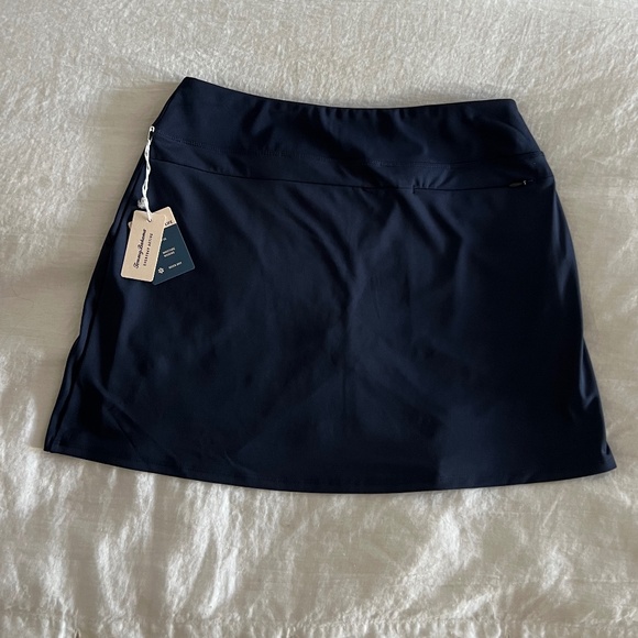 Tommy Bahama Navy Skort - Picture 4 of 7